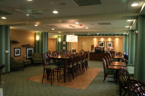 Hampton Inn By Hilton Brentwood image 11